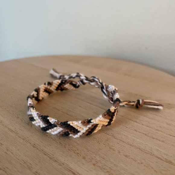 10/$25 Winter Forest Woven Bracelet - Picture 1 of 1